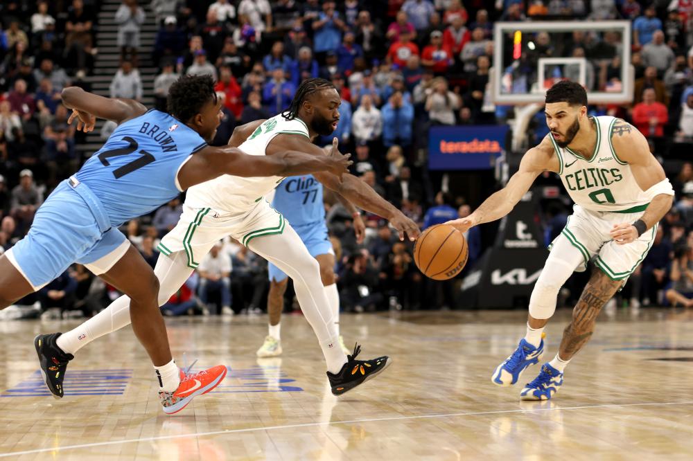 花费超3亿 花费超3亿